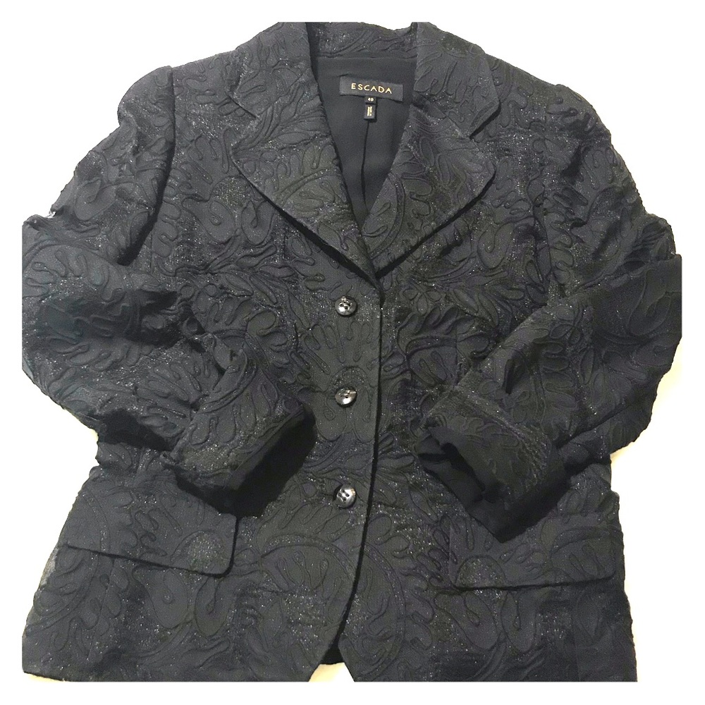 🚫SOLD Escada blazer